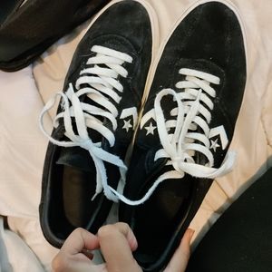 Old school vans off the wall